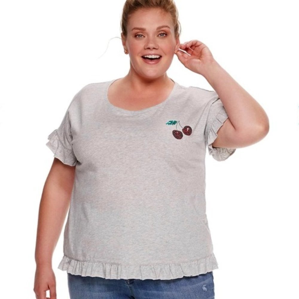 NWT Evri T-Shirt Women's 1X Grey Ruffled Short-Sleeve Sequined Cherries